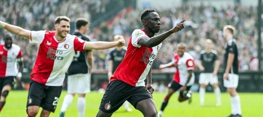 Feyenoord golea al Ajax en clásico de Países Bajos