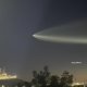 Cohete Falcón 9 de Space X ilumina el cielo en el norte del país