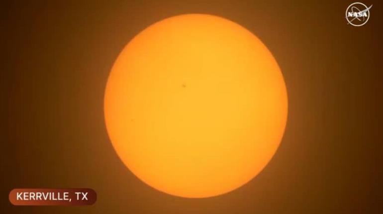 EN VIVO |  Eclipse de solar total de abril 2024 transmitido por la NASA