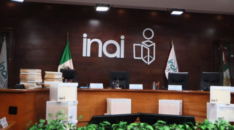 Reconoce y publica INAI contratos con empresa de Xóchitl