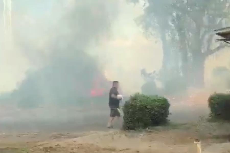 Incendio provoca cierre temporal de Av. Ramón Mendoza en Tierra Colorada