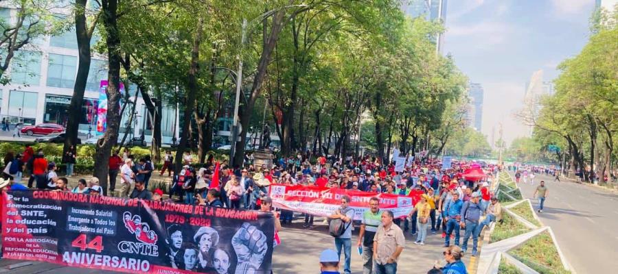 AMLO recibirá a familiares de los 43 normalistas de Ayotzinapa el 3 de junio, afirma la CNTE