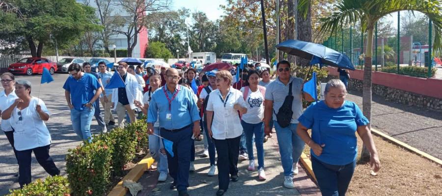 Personal de Salud realiza caminata para concientizar sobre la Tuberculosis