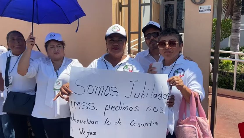 Protestan jubilados en Tabasco, exigen a la Corte atienda jurisprudencia que los dejó sin ahorros