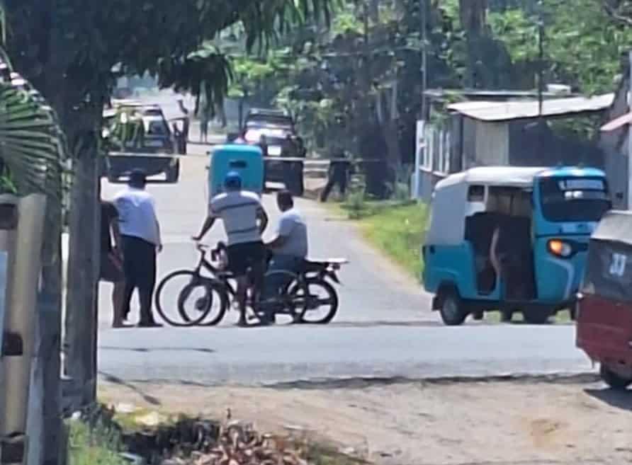 Reportan ´levantón´ de pochimovilista en Comalcalco; lo balean