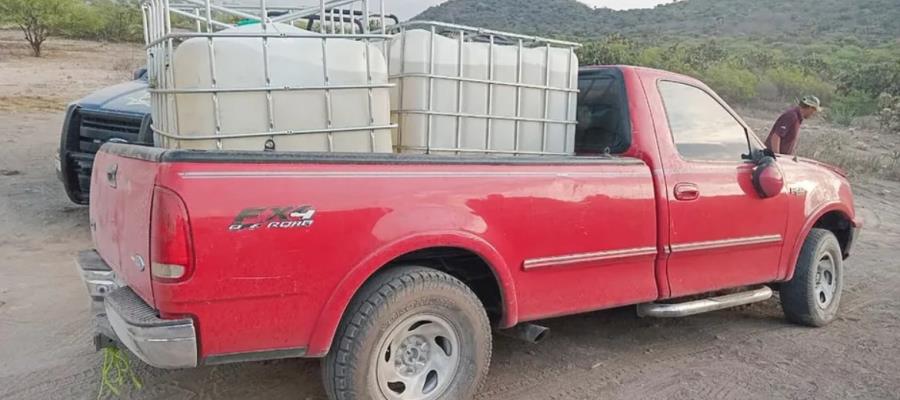 Abandonan camionetas cargadas con 7 mil litros de huachicol en Hidalgo