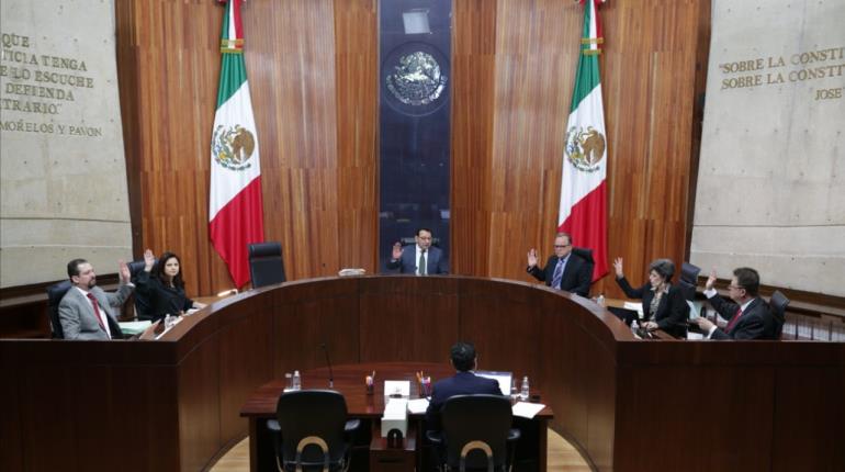 Confirma TEPJF decisión del INE de no suspender Mañaneras de AMLO