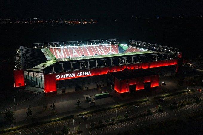 Encuentran bomba sin detonar de la Segunda Guerra Mundial en Estadio del Mainz 05