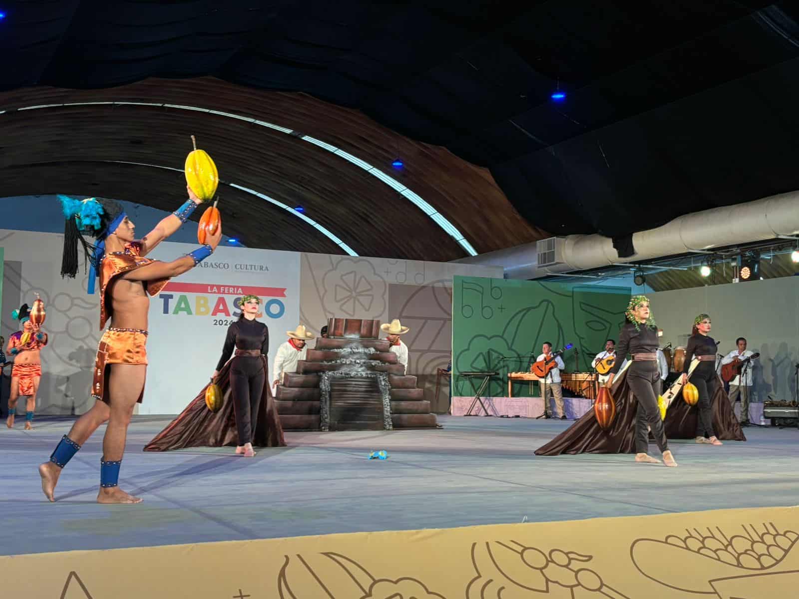 Muestra Comalcalco su herencia cultural, en primer día de la Feria Tabasco 2024 Muestra Comalcalco su herencia cultural, en primer día de la Feria Tabasco 2024