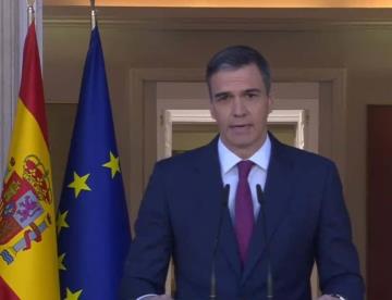 Pedro Sánchez anuncia que seguirá al frente del gobierno español