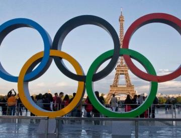 En la antesala de olimpiadas de París, nadadores chinos logran tiempos récords