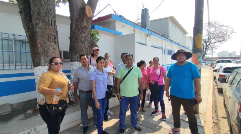 Por problemas en el abasto de agua, protestan habitantes de Medellín y Madero