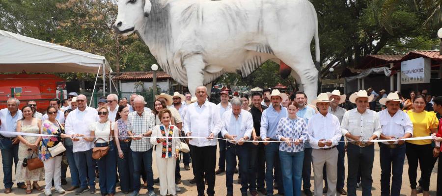 Inauguran en la Feria Tabasco la Exposición Ganadera con participación de 95 productores