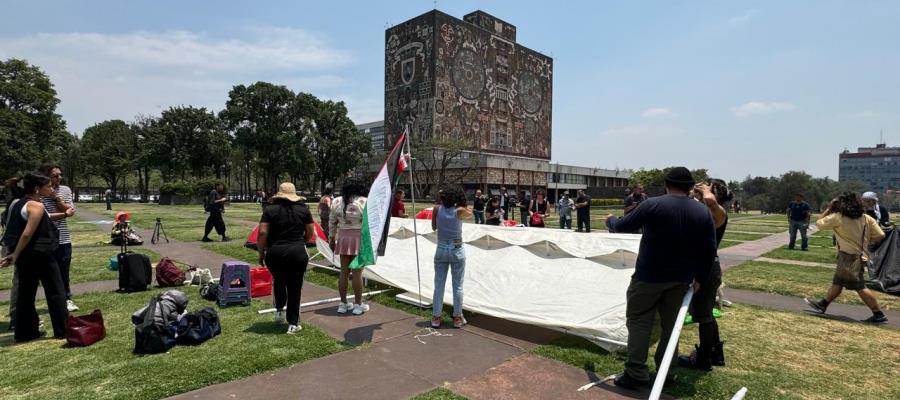 Montan campamento frente a rectoría de UNAM en solidaridad con Palestina 