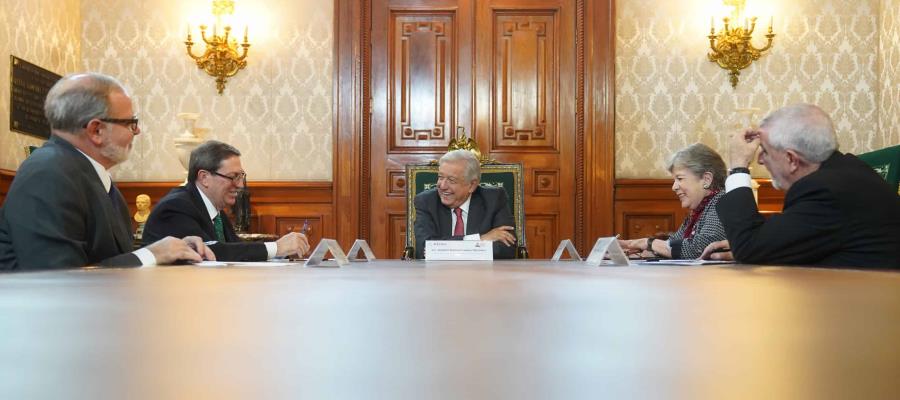 AMLO se reúne en Palacio Nacional con Bruno Rodríguez, canciller de Cuba