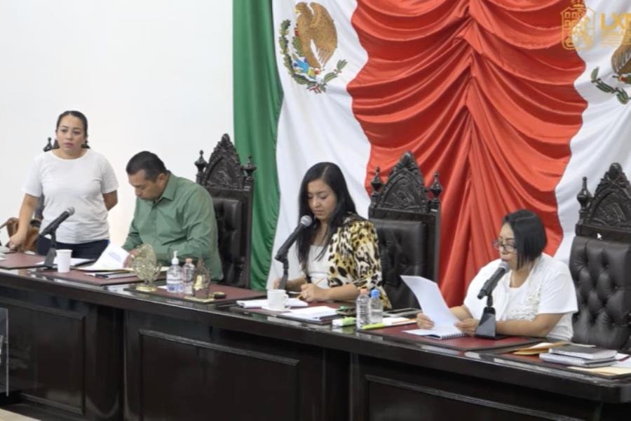 Elevar política de mejora regulatoria a rango de obligación constitucional, propone Ejecutivo local