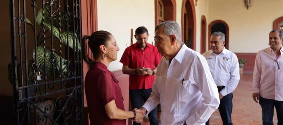 Se reúne Sheinbaum con Cuauhtémoc Cárdenas en Michoacán