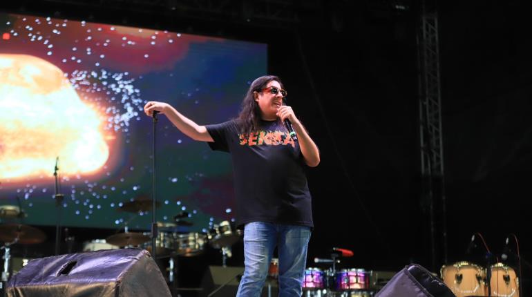Inundeishon y Spidermanchoco llevan su comedia a la Feria Tabasco