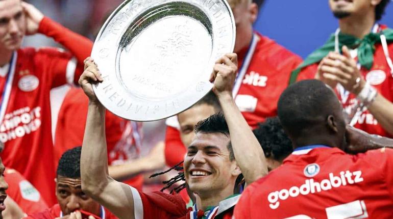 ´Chucky´ Lozano, el segundo mexicano campeón en ligas europeas diferentes