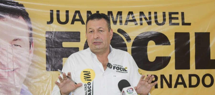 Fócil llama a Lorena y Minés a declinar por él