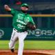 LMB suspende toda la temporada a Wirfin Obispo por agredir a un aficionado