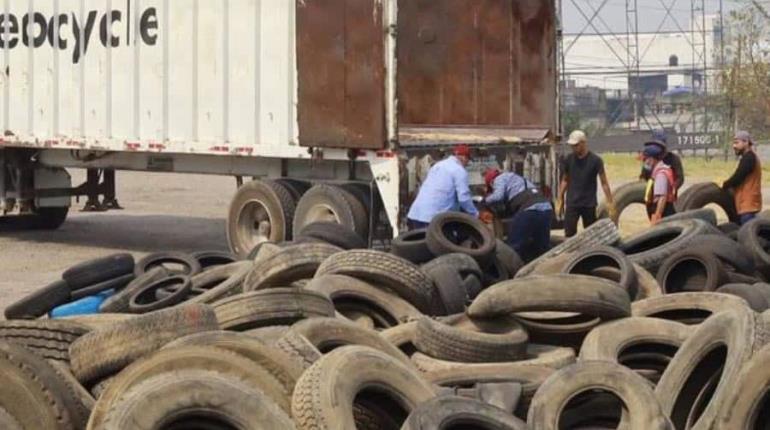 Inicia Centro traslado de 140 toneladas de llantas de desecho a planta recicladora en Macuspana