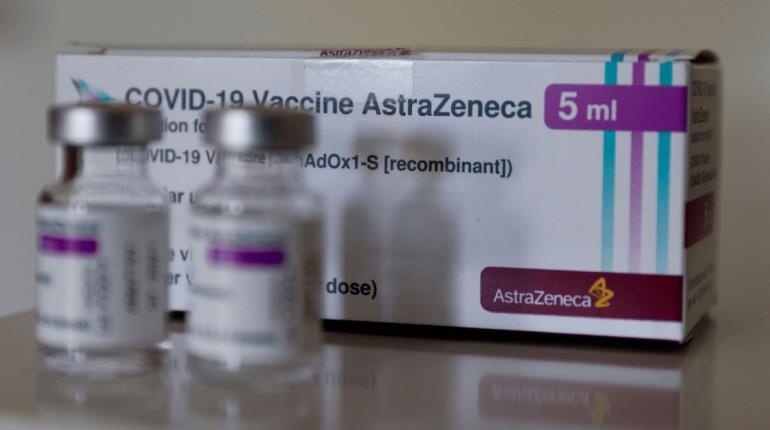 AstraZeneca habría iniciado retiro de vacuna contra COVID-19 en todo el mundo