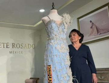 Cristales de Swarovski, moda y elegancia: Teté Rosado detrás de vestidos de la Elección que se exhiben en la Feria 