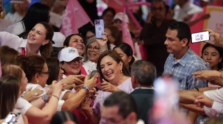 Hijos de personas desaparecidas contarán con beca y fondo de apoyo, promete Xóchitl