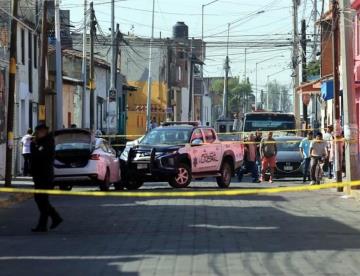 Policías balean a hijo del candidato de Morena a la alcaldía de Metepec, Edomex