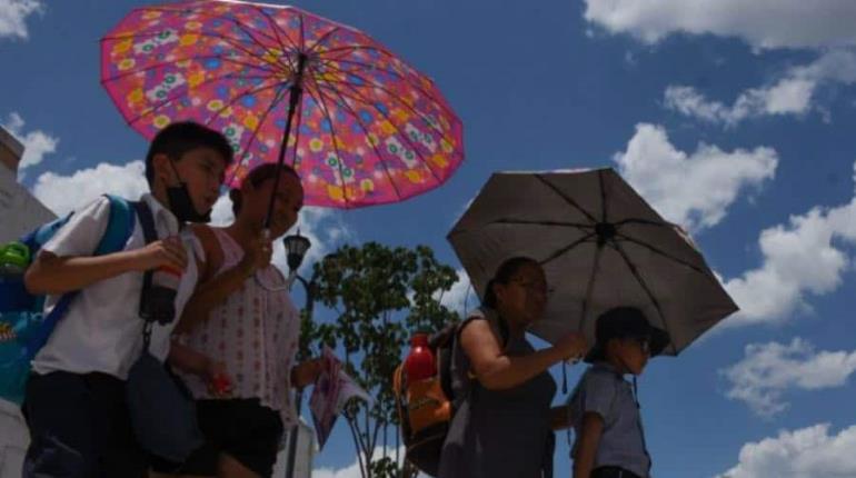 Cambia SEP horario escolar en varios estados por ola de calor