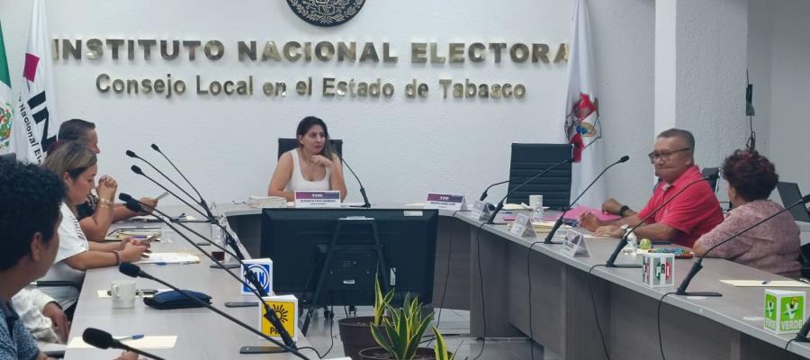 Al 80% entrega de paquetes electorales a presidentes de casilla: INE Tabasco