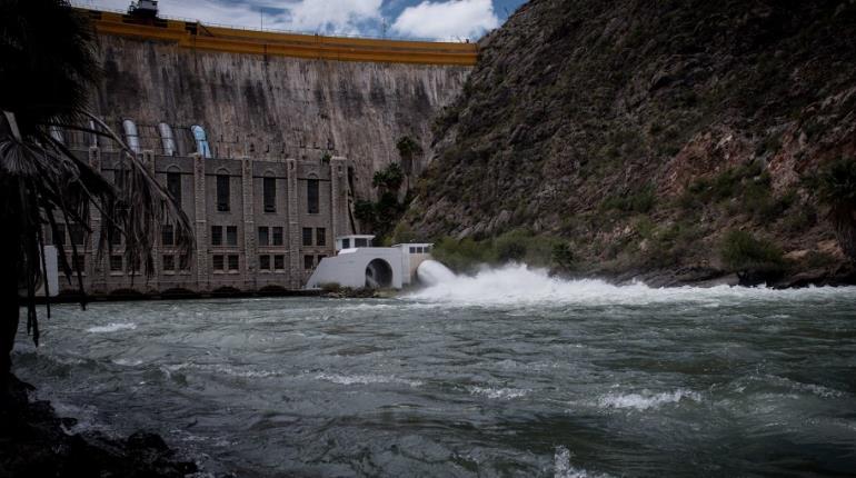 Legisladores piden al Congreso de EE. UU. "congelar" ayuda a México por incumplir con tratado de aguas