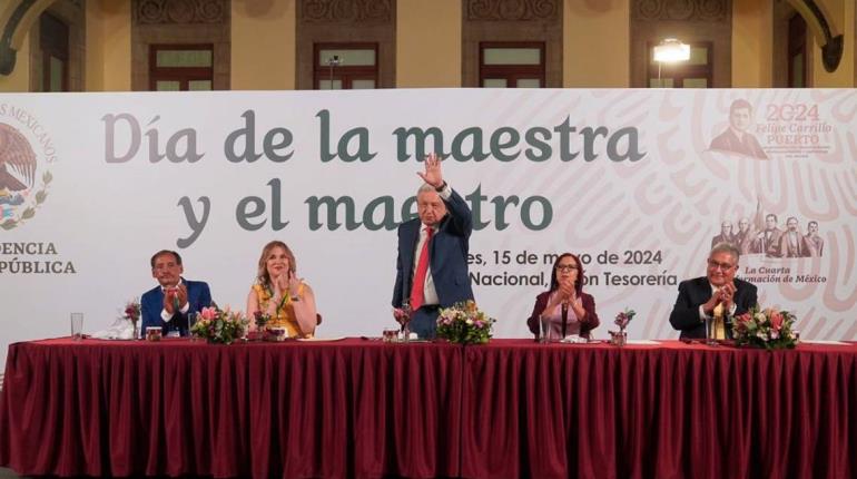 Basificación de 960 mil docentes y pensiones al 100%, promete Obrador a maestros en reunión