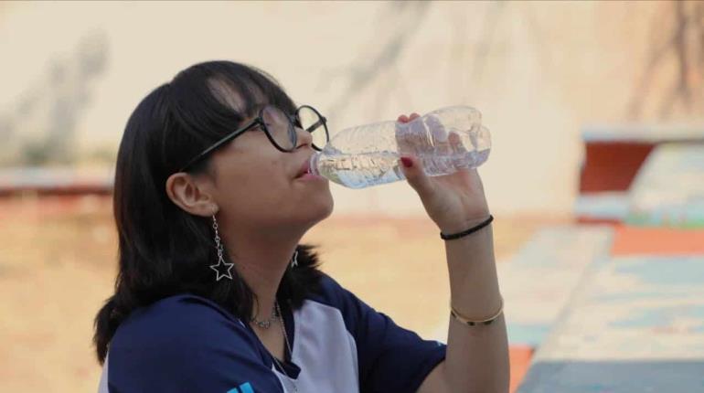 Por calor, cambian horario de recreo y educación física en escuelas de Michoacán