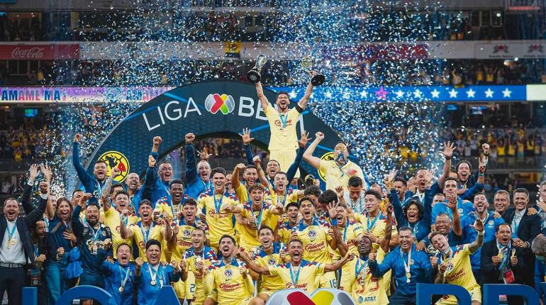 Felicita AMLO al América por bicampeonato