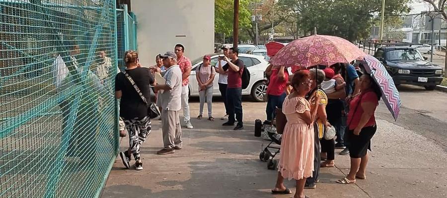 Con protesta en CFE, habitantes de Ocuiltzapotlán consiguen restablecimiento del servicio de luz