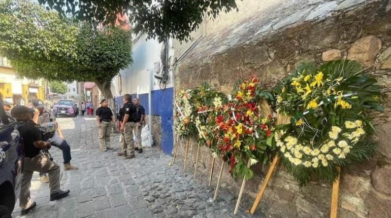 Dejan coronas fúnebres dedicadas a candidata del PAN-PRI y PRD a la alcaldía de Guanajuato