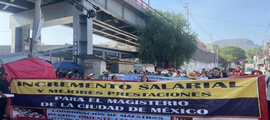 Desquicia CNTE la CDMX con bloqueos; acusan chantajes del gobierno