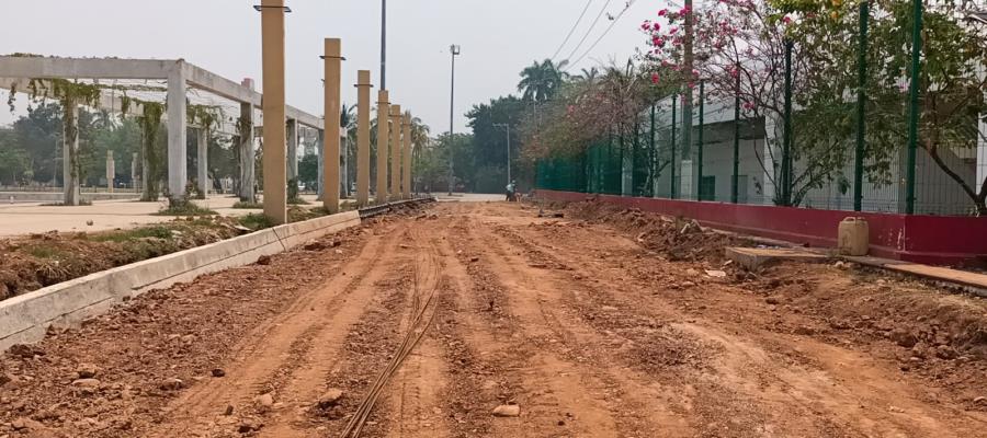 Realizan adecuación en otra obra terminada de Sedatu en Deportiva