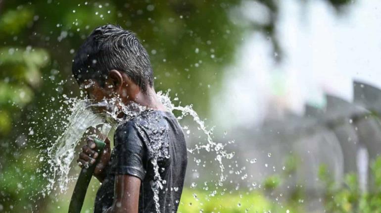 Por ola de calor, registran hasta 50° en India