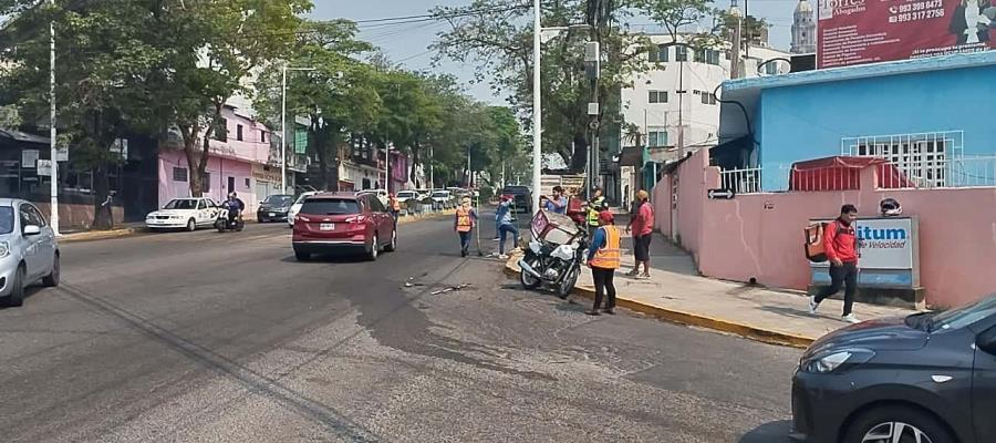 Impactan a motociclistas en diferentes puntos de Centro