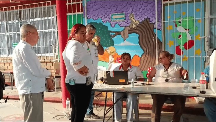 Se cuelan funcionarios del INE Tabasco en casilla especial