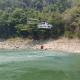 Con helibalde y helicóptero combaten incendio en Tenosique