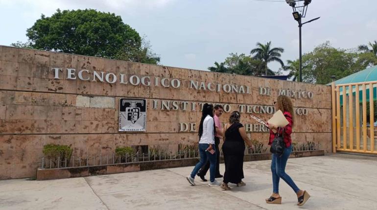 Docentes acusan a director del Tec de Villahermosa de incitar a la violencia