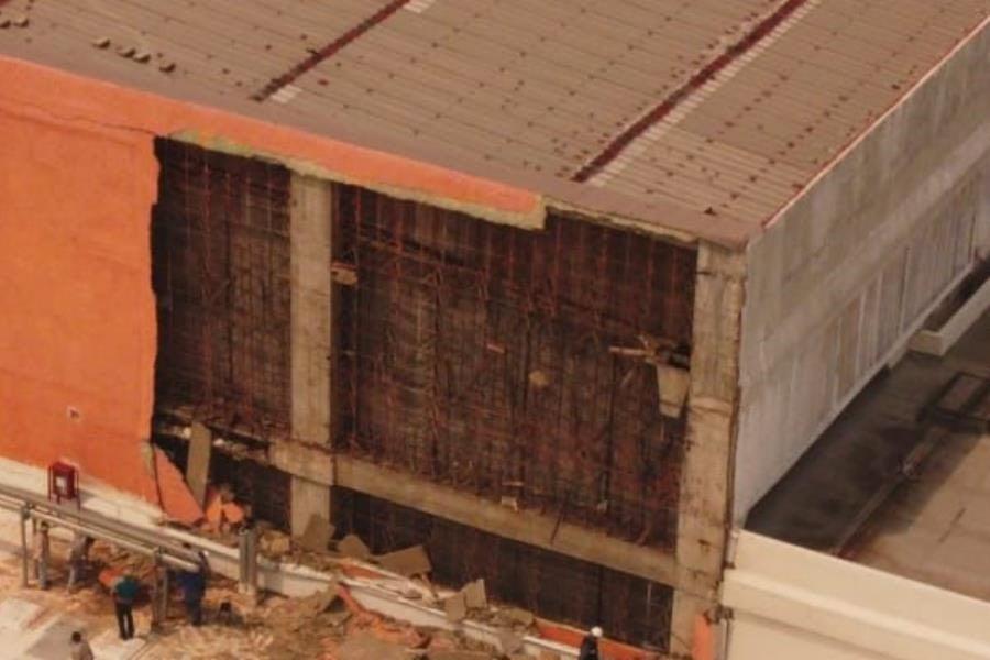 Considera Merino que es necesario un nuevo Centro de Convenciones tras colapso de pared en el actual