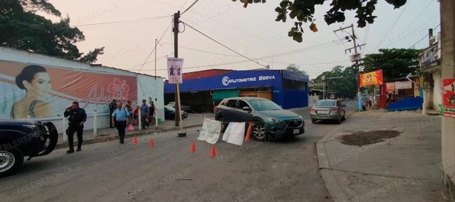 No terminan los bloqueos; cierran calle Libertad, en Tamulté por falta de energía eléctrica