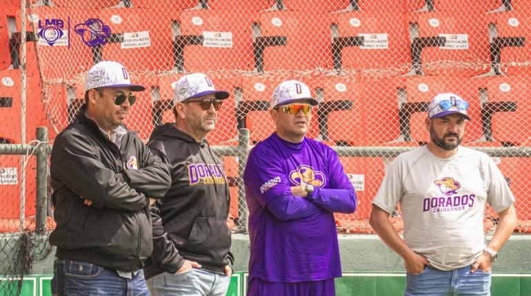 Óscar Robles renuncia como manager de Dorados de Chihuahua