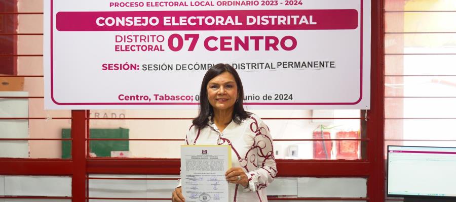 Recibe Yolanda Osuna constancia de mayoría; va por segundo periodo de mandato