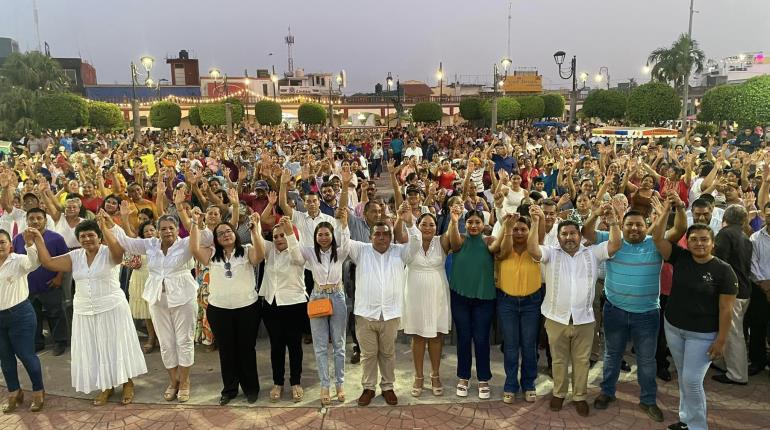 Con culto religioso Chilo Baila agradece a Dios y al pueblo por el triunfo